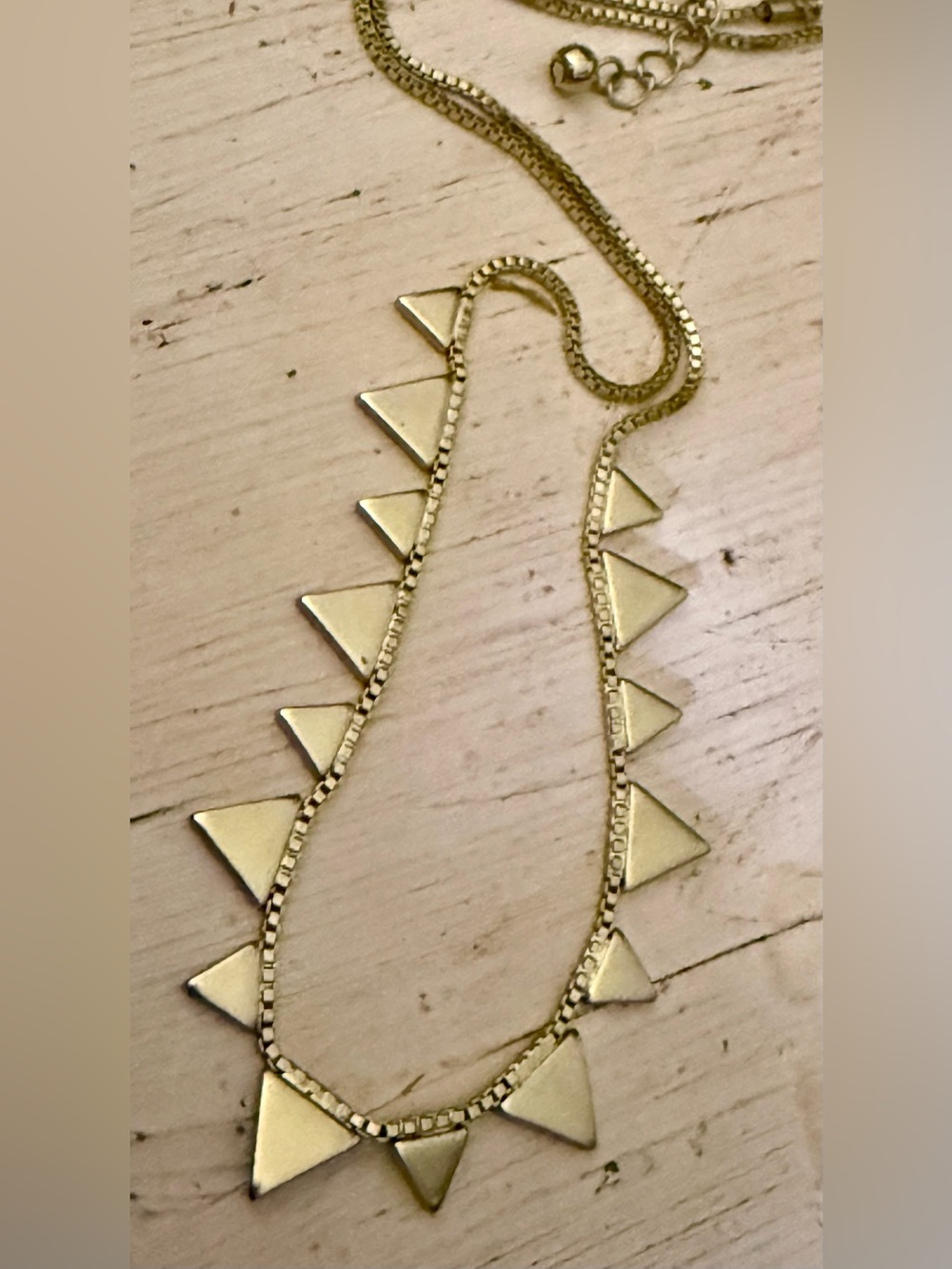 VINTAGE DAINTY Gold TONE Triangle Accent Necklace - Women Jewelry